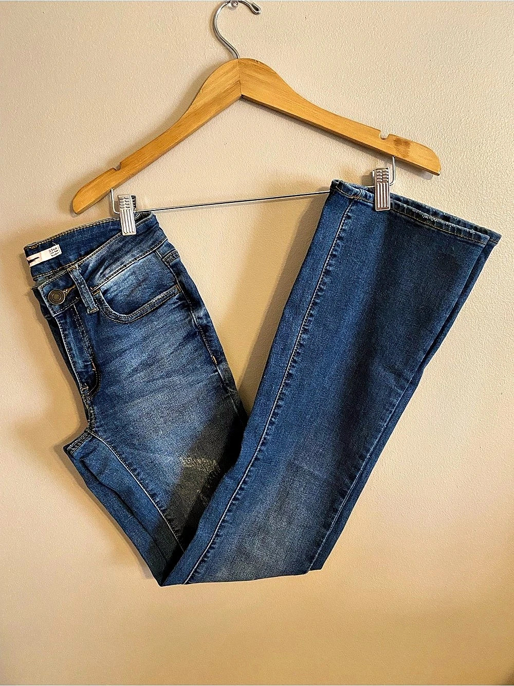 So Low-Rise Bootcut Jeans in Blue